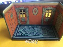 1920'S LOUIS MARX TIN NEWLYWEDS DOLL HOUSE BEDROOM With 4 PIECE FURNITURE SET