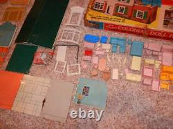 1950'S TIN COLONIAL DOLL HOUSE BY MARX With FURNITURE PLUS EXTRAS