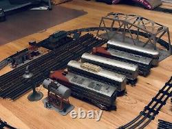 1950s Louis Marx No. 44544 Vintage O-Gauge Train Set