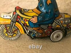 Antique VINTAGE MArx Tin Litho Tricky Motorcycle Wind up Toy w repo Box + Key