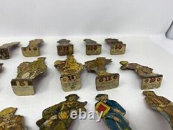 Large Lot of 30+ Marx Tin Litho Toy Soldiers Cork Gun Targets Vintage