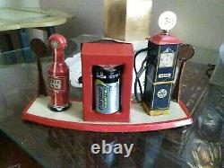 MARX Bright-lite Filling Station Gas + Air Pumps tin vintage 1930s