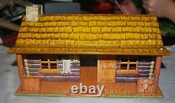 MARX PLAYSET VINTAGE TIN LITHO BAR-M-RANCH LOG CABIN With CHIMNEY 1950's WESTERN