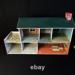 MARX TIN LITHO Colonial DOLL HOUSE 2 Story RARE Vintage