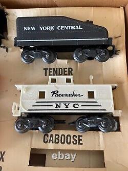 MARX VINTAGE 25275 NEW YORK CENTRAL ELECTRIC TRAIN SET With ORIGINAL BOX TESTED