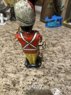 Marx George the Drummer Boy vintage tin litho windup toy, works, 1940's