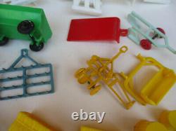 Marx Modern Farm Set Toy Soldier Vintage Playset Tractor Accessories 54mm