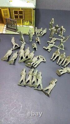 Marx Vintage 1950's Tin Litho Army Headquarters Training Center-45mm G1 Men