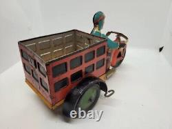 NICE VINTAGE 1930'S or 40'S MARX TIN LITHO WIND UP SPEED BOY DELIVERY CYCLE