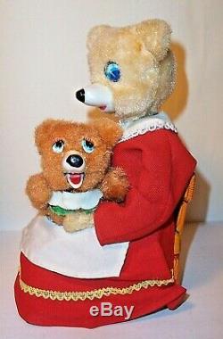 NICE VINTAGE 1950's LINEMAR BATTERY OPERATED SPANKING BEAR TIN LITHO TOY JAPAN