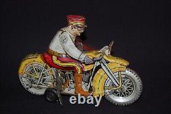 Original Vintage Marx Wind Up Tin Litho Motorcycle Cop Policeman Works Great