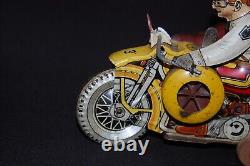 Original Vintage Marx Wind Up Tin Litho Motorcycle Cop Policeman Works Great