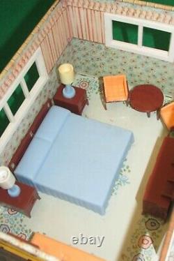 RARE Vintage 1965 MARX Tin Doll House Mid Century Rooster Ranch & 50+ Furniture