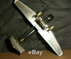 RARE Vintage Marx 14 Tin Bomber Airplane Motor works USA Very good