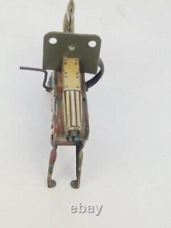R-276 Vintage 1930's Marx Tin Litho Wind Up Machine Gunner 5 Long
