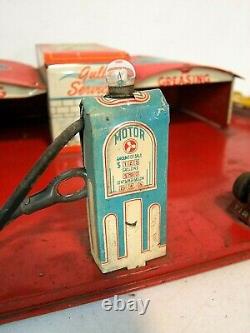 Rare 1930s Vintage MARX Toys GULL SERVICE STATION Tin Litho Gas & Oil Play Set