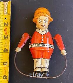 Rare Original Vintage 1930's Marx Little Orphan Annie Jump Rope Tin Windup Toy