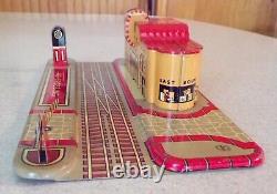 Rare Vintage MARX Lithographed Tin Mechanical Train Station