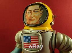 Rare Vintage Marx High Bouncer Moon Scout Tin Toy Spaceman Astronaut Robot