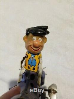 Tin Toy Wind up Fred Flintstone on Dino Marx Vintage 1962 working- Very Nice #4