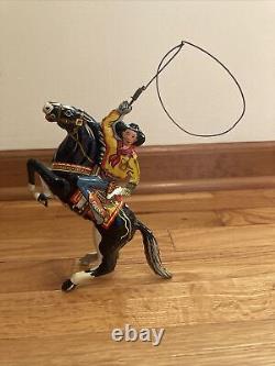 VINTAGE 1940's MARX TIN WIND UP HORSE WITH COWBOY AND LASSO Very Good Condition