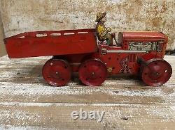 VINTAGE TIN MARX TOY GIANT REVERSING TRACTOR TRUCK with FARMER
