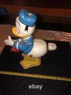 VINTAGE TIN Marx Donald Duck Windup toy