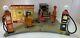 VINTAGE c. 1930s MARX TOY SUNNY SIDE SERVICE STATION WITH TIN TOY CAR GAS OIL ADV