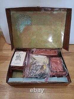 VIntage 1968 Marx Fort Apache Tin Litho Play Set #4685 with Accessories READ