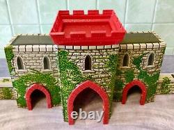 VTG 1950s Marx Toys Medieval Castle Fort Tin Plastic Play Set WithKnights & Horses