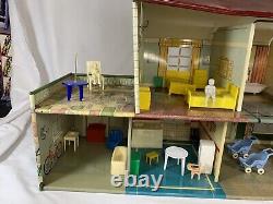 VTG 50s MARX Litho Metal Tin Doll House 4052 Furnished with Original Dolls DISNEY