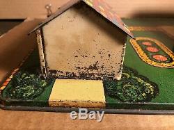 VTG Marx 1938 Hollywood Bungalow Tin and Pressed Steel No Furniture