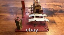 Vintage 1920s/1930s Marx Roadside Rest Stop Service Gas Station Tin Litho Toy