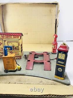 Vintage 1930s MARX Sunny Side Tin Service Station with ORIGINAL Box