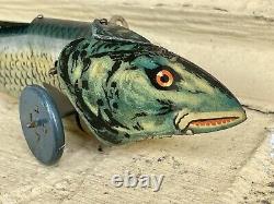 Vintage 1936 Marx Toys Tin Wind-up Mechanical Fish Poor Fish Works