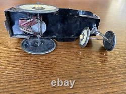 Vintage 1938 Charlie McCarthy Benzine Buggy Marx Wind-up Tin Toy