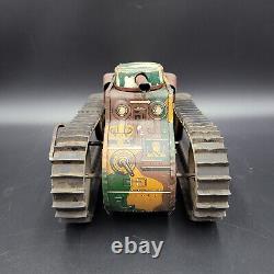 Vintage 1940's Marx E12 Tin Litho Wind Up Tank Works