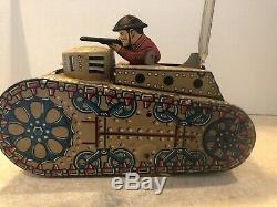 Vintage 1940's Marx Toys Tin Litho Wind Up 10 Tank with Gunner With Parts Tank