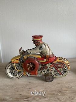Vintage 1940s Marx Rookie Cop Tin Wind Up Motorcycle Toy