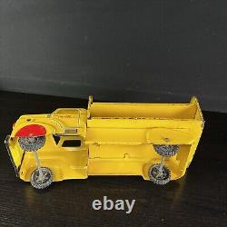 Vintage 1950'S Era Marx Tin Toy Coca-Cola Delivery Truck With Bottles And Dolly