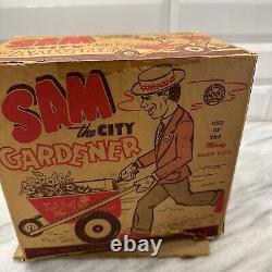 Vintage 1950's Marx Tin Litho & Plastic Wind Up Toy Sam The Gardener With Box