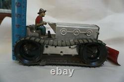 Vintage 1950s MARX CATERPILLAR Driver Tractor Tin Metal Wind Up Heavy Duty Plow