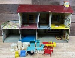 Vintage 1950s Marx Dollhouse Tin Metal Litho Colonial Doll House WithFurniture