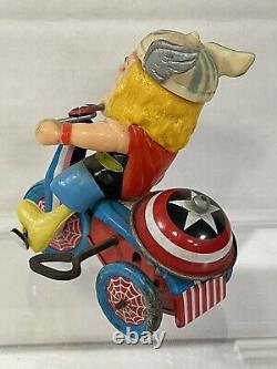 Vintage 1968 MARX Tin Wind Up Marvel Super Hero THOR Tricycle Working