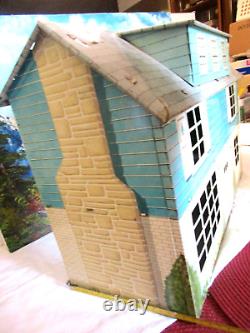 Vintage 1974 Marx Tin Litho 2-Story Colonial Doll House 5 Rooms 40-Pc. Furniture