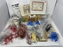 Vintage 1996 Marx Davy Crockett Tin Alamo w Box, Figures & COA
