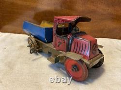 Vintage Antique 1920's Marx Tin Windup Mack C Cab Coal Dump Truck WithDriver