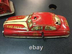 Vintage Linemar Marx Tin Toy Wind-up Fire Dept Chief Car And Fire Truck C59