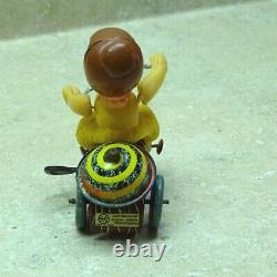 Vintage Louis Marx Wilma Flintstone Windup Tricycle, Hanna Barberra, Works