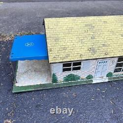 Vintage MARX TIN RANCH DOLL HOUSE Play Set 1950s Litho Metal MCM Mid Century EUC